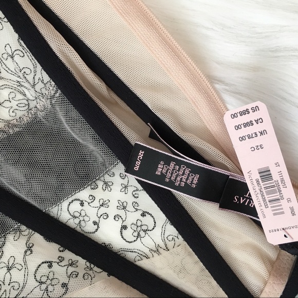 VS Corset size 32b - Picture 7 of 7